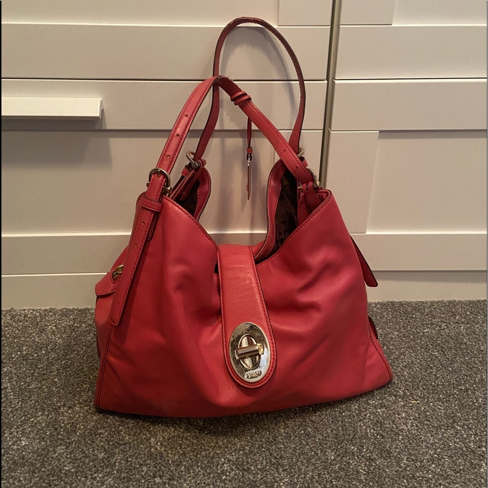 Pink Coach Handbag.
